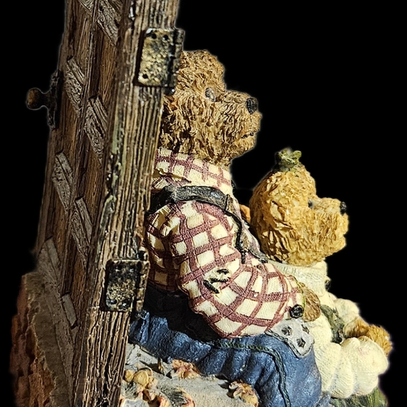 Boyds Bears Collection "Home is Where,The Heart Is" Figurine. - Picture 2 of 7